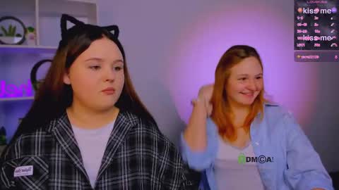 polly_cute1 online show from 03/23/26, 07:29