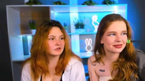 polly_cute1 online show from 03/28/26, 07:46