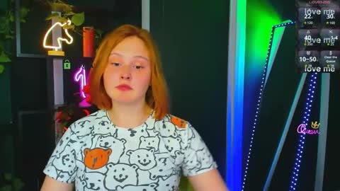 polly_cute1 online show from 05/20/26, 06:58