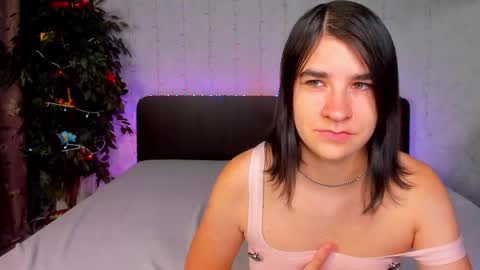 Polly online show from 09/20/25, 06:03