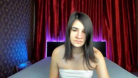 Polly online show from 03/23/26, 07:01