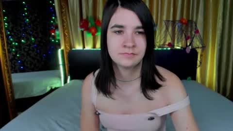 Polly online show from 03/27/26, 07:25