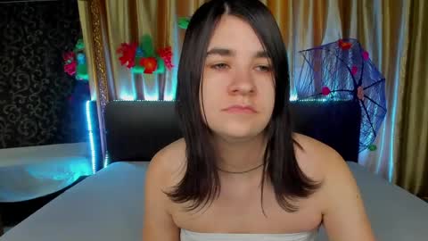 Polly online show from 04/04/26, 05:49