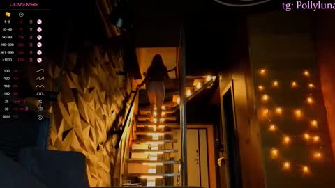 Snapshot of polly_luna chatting on 02/18/26, 02:46 Polly online show from 02/18/26, 02:46