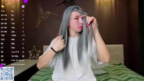 Anna online show from 01/13/26, 04:34