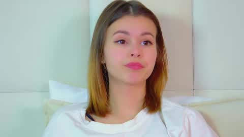 Snapshot of pollylanders chatting on 02/28/25, 10:09 Polly online show from 02/28/25, 10:09