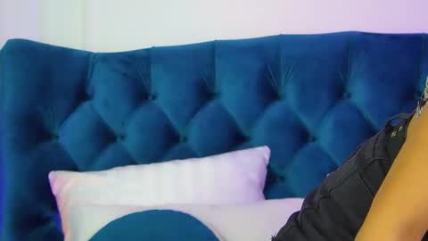 Polly online show from 02/03/26, 06:22