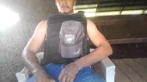 pollyster online show from 10/26/25, 06:47