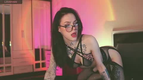 Megan.online  online show from 02/27/25, 02:32