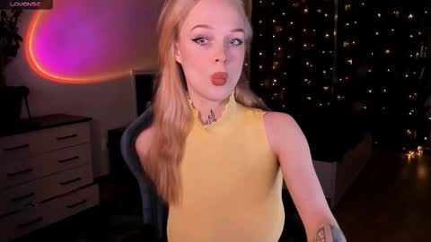 Megan.online  online show from 01/14/26, 03:50