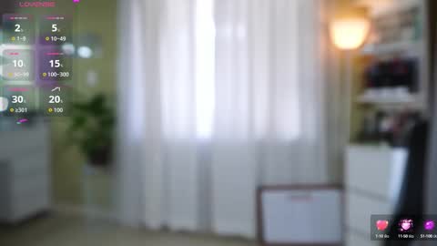 Snapshot of polvodeestrellas_ chatting on 10/07/25, 05:32 - Help me Reach 100 thumbs up online show from 10/07/25, 05:32