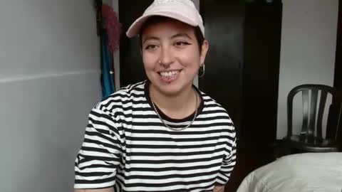 Snapshot of poly_mer chatting on 01/17/25, 05:41 Poly online show from 01/17/25, 05:41