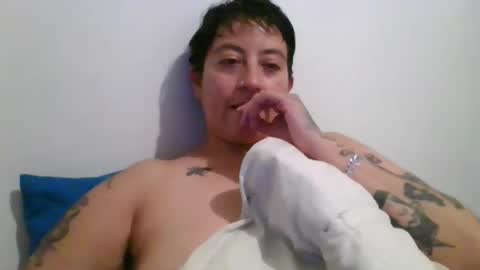 Snapshot of poly_mer chatting on 10/27/25, 12:47 Poly online show from 10/27/25, 12:47