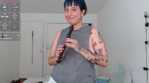 Poly online show from 02/13/26, 08:27