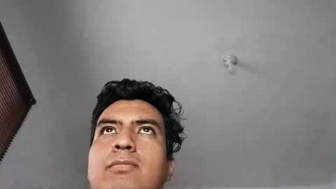 Snapshot of ponch134 chatting on 11/14/25, 11:57 ponch134 online show from 11/14/25, 11:57