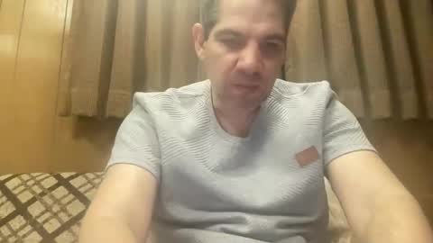 Snapshot of ponchynyc chatting on 02/04/25, 10:21 PONCH online show from 02/04/25, 10:21