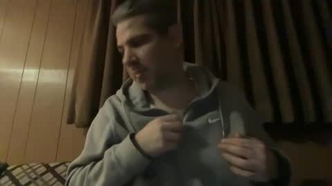 Snapshot of ponchynyc chatting on 02/21/25, 06:40 PONCH online show from 02/21/25, 06:40