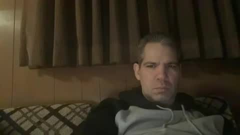 Snapshot of ponchynyc chatting on 03/04/25, 08:46 PONCH online show from 03/04/25, 08:46