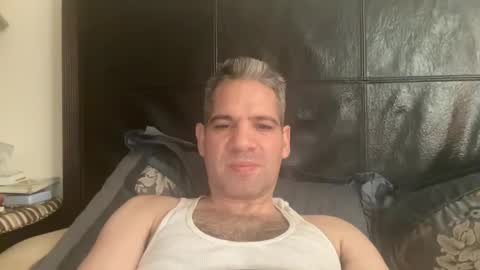 Snapshot of ponchynyc chatting on 09/28/25, 01:05 PONCH online show from 09/28/25, 01:05