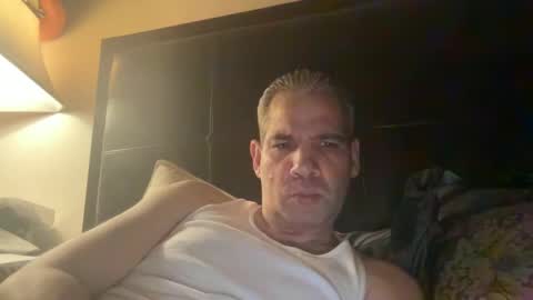 Snapshot of ponchynyc chatting on 10/04/25, 10:52 PONCH online show from 10/04/25, 10:52