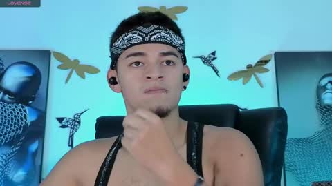    online show from 03/11/25, 02:54