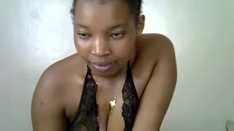 pookie245909 online show from 05/19/26, 12:33