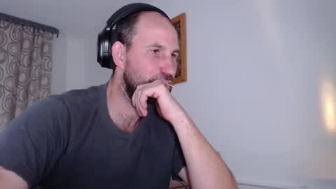 Snapshot of popadosik_mod chatting on 02/27/26, 05:57 Popadosik mod online show from 02/27/26, 05:57