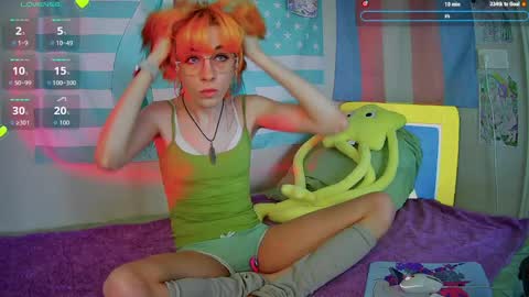 poppyfluffy online show from 04/22/26, 02:25