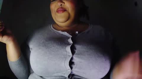 poppyprincess261371 online show from 11/08/25, 06:02