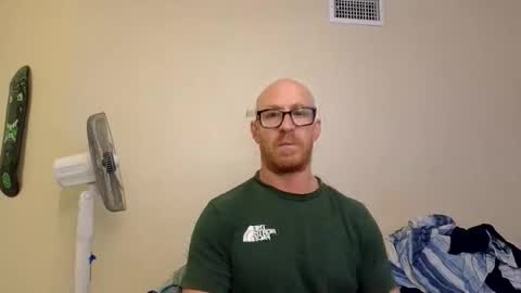 Snapshot of poptart888 chatting on 02/11/26, 07:57 poptart888 online show from 02/11/26, 07:57