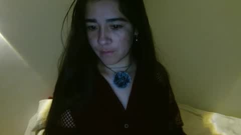 Snapshot of porcelainlux chatting on 06/09/26, 02:12 porcelainlux online show from 06/09/26, 02:12