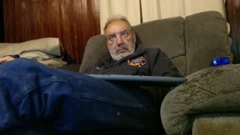 Snapshot of porkingit400 chatting on 12/03/24, 12:57 porkingit400 online show from 12/03/24, 12:57