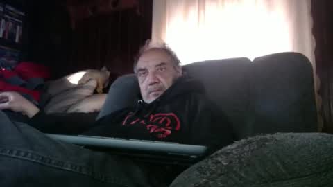 Snapshot of porkingit400 chatting on 12/31/24, 01:19 porkingit400 online show from 12/31/24, 01:19