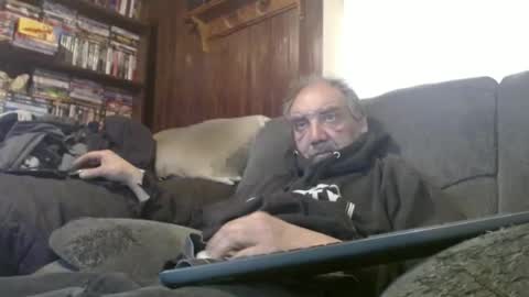 Snapshot of porkingit400 chatting on 02/16/25, 08:33 porkingit400 online show from 02/16/25, 08:33