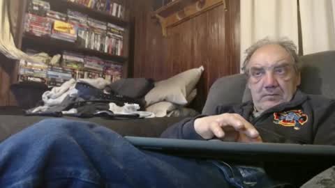 Snapshot of porkingit400 chatting on 02/23/25, 04:39 porkingit400 online show from 02/23/25, 04:39