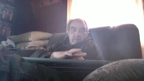 Snapshot of porkingit400 chatting on 03/10/25, 05:29 porkingit400 online show from 03/10/25, 05:29