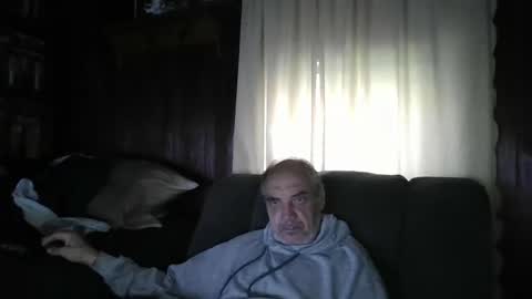 Snapshot of porkingit400 chatting on 09/20/25, 11:22 porkingit400 online show from 09/20/25, 11:22