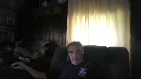 Snapshot of porkingit400 chatting on 09/29/25, 04:23 porkingit400 online show from 09/29/25, 04:23