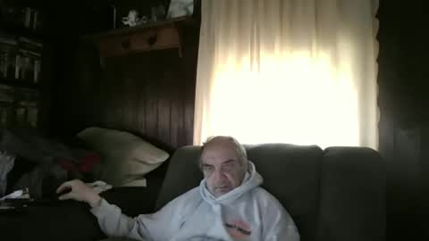 Snapshot of porkingit400 chatting on 10/22/25, 05:24 porkingit400 online show from 10/22/25, 05:24