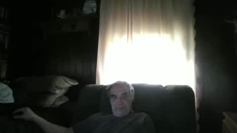 Snapshot of porkingit400 chatting on 10/28/25, 06:10 porkingit400 online show from 10/28/25, 06:10