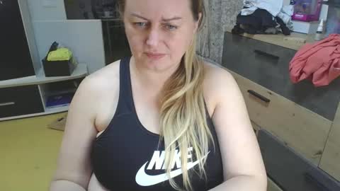 MelissOfficial online show from 03/03/26, 08:37