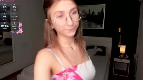 Elizabeth online show from 11/11/25, 07:25