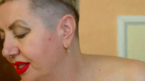 LADY POSH online show from 03/07/25, 09:59