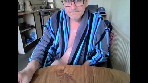 poshman65 online show from 05/20/26, 08:53