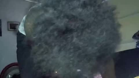 Snapshot of poundgame0710 chatting on 04/05/26, 12:02 PipeLayerPlayer007 online show from 04/05/26, 12:02