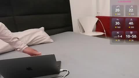 Smooth Daddy online show from 04/12/26, 08:52