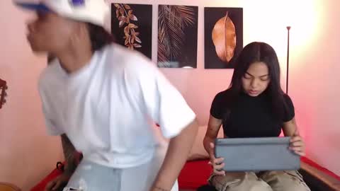 ALEX Y ALEXA online show from 01/07/25, 02:10