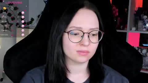 Robyn online show from 01/18/26, 12:31