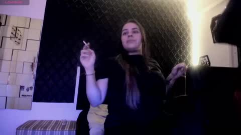 Ravena Rozz online show from 11/22/25, 07:18