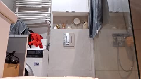 Snapshot of powermute22 chatting on 11/26/25, 08:37 Big Dick online show from 11/26/25, 08:37